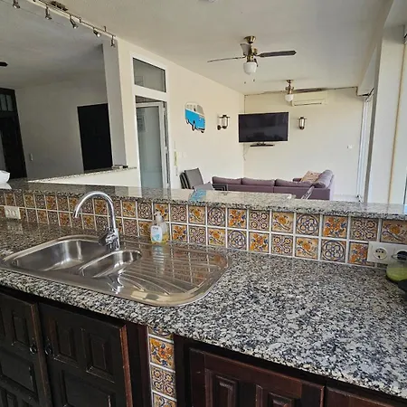 Casa Vacacional Ruby En Crevillente, Alicante * Crevillent